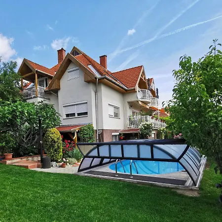 Apartment Forras
